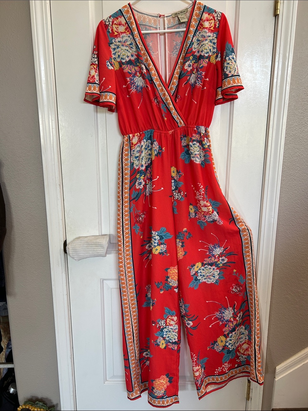Flying Tomato Red Floral V-Neck Jumpsuit-M